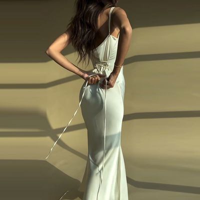 هواي تابستاني اروپا و ايالات متحده رنگ جديد جامد پيچ دار کمر بلند لباس لاغري